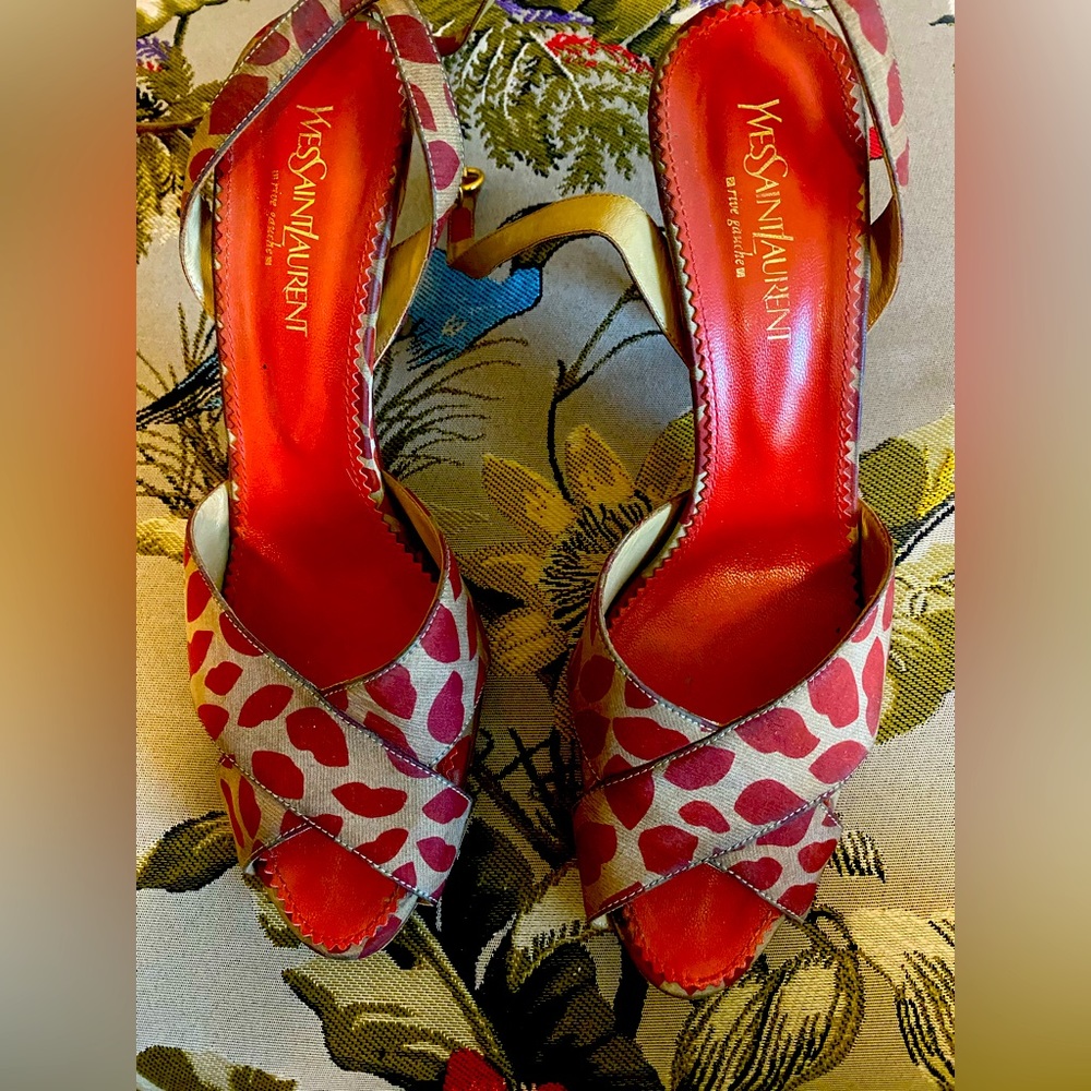 Yves Saint Laurent vintage red lip heels